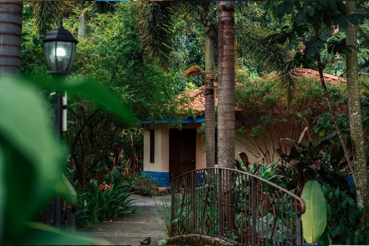 Hotel Boutique Casona Del Cafetal And Lakeside Restaurant Cachí Eksteriør bilde
